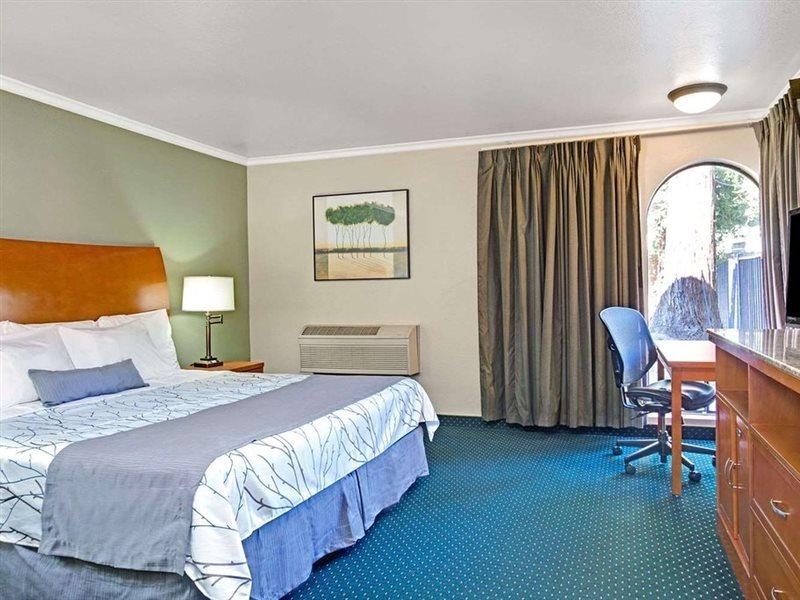 Days Inn By Wyndham San Jose Convention Center Екстериор снимка